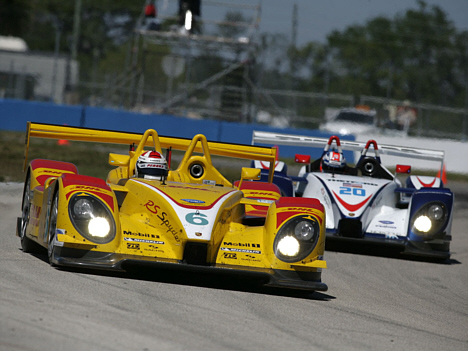 Den vindende Porsche RS Spyder fra den amerikanske LMP2-klasse.